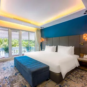 Queenco Hotel&casino Hotel