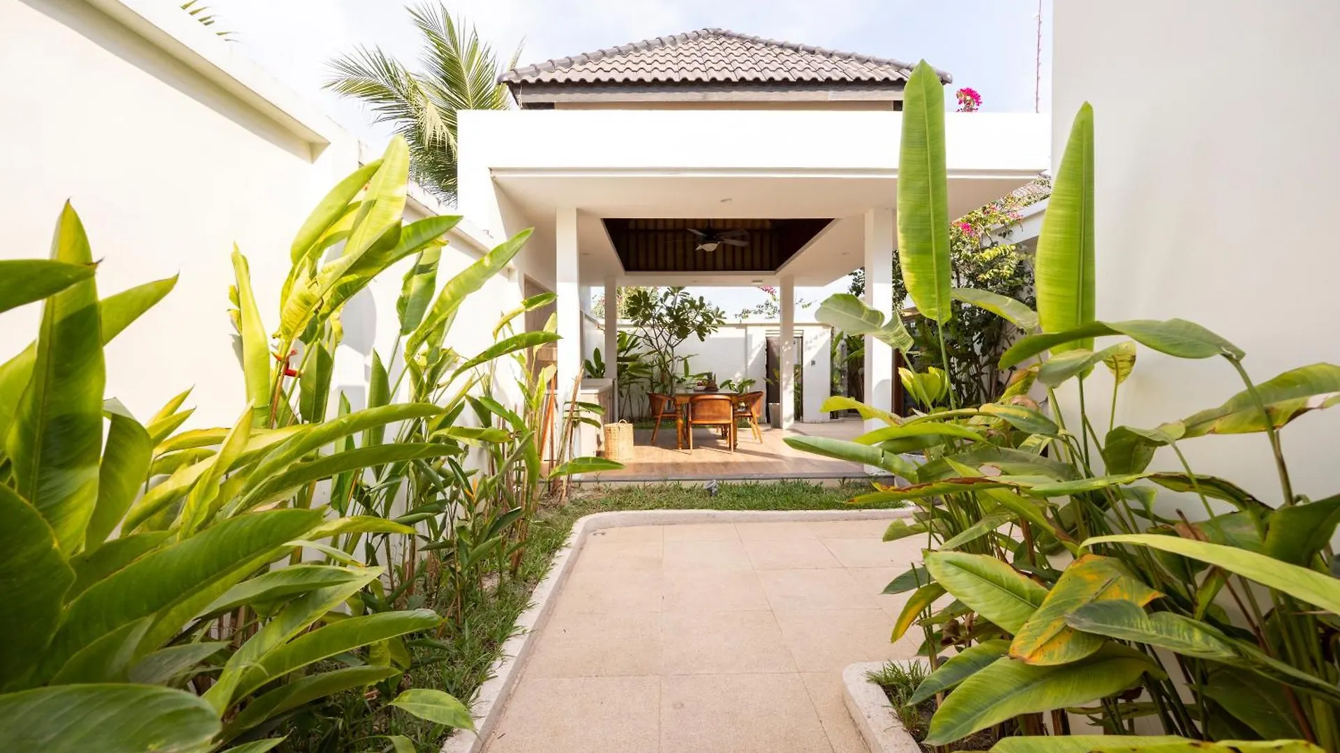 בית הארחה סיהאנוקוויל Ream Yoho Resort קמבודיה